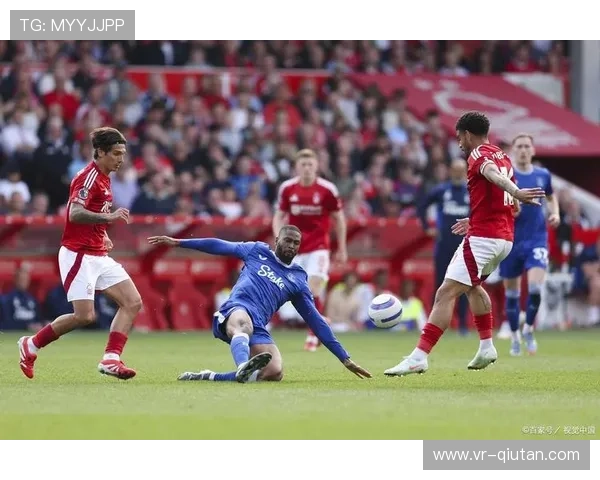 内维尔批评曼联战术回归343体系：对阵狼队安排不合理